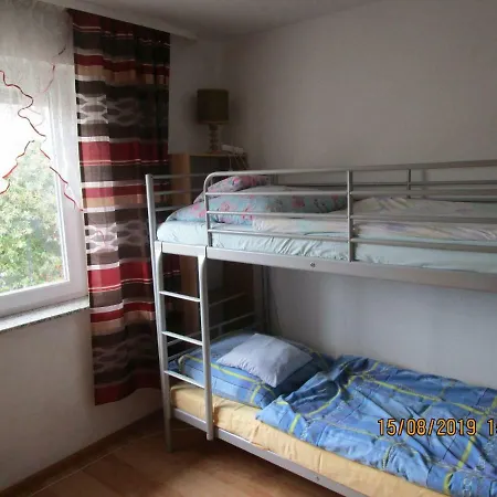 2 Mit Balkon Appartement